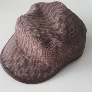 Target Brown Hat - M/L